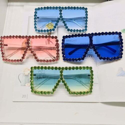 Oversized Crystal Sunglasses UV400 Women Luxury Brand Fashion Exaggerated Pink Yellow Shade Sun Glasses