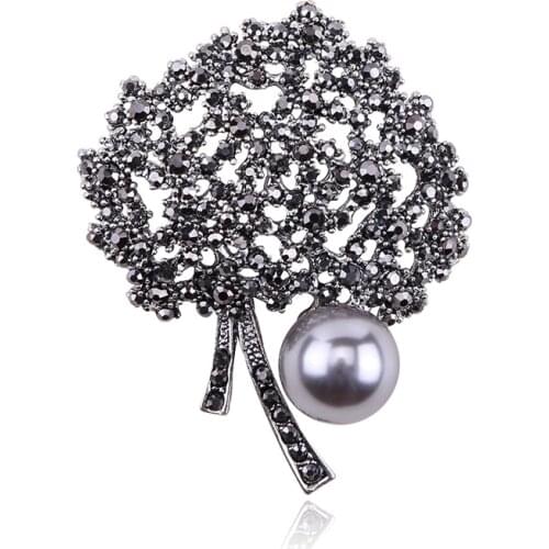 Jewelry Vintage Scarf Brooches Pin Imitation Gun Black Pearl Rhinestones Leaf Brooch Elegant Women Dress Decoration Accessories
