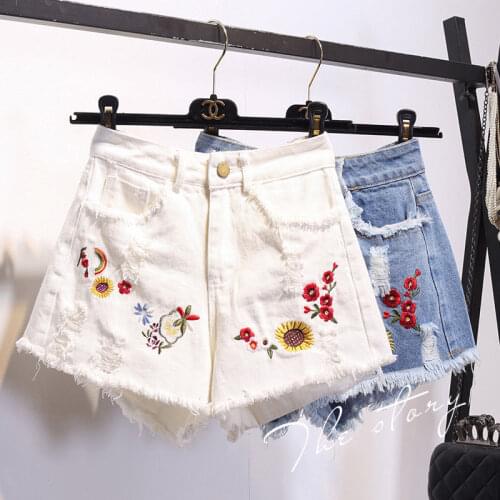5XL Plus Size Denim Shorts for Women Summer Embroidery Single Button Short Jeans Female Sexy Washed Jean Shorts Streetwear Y770