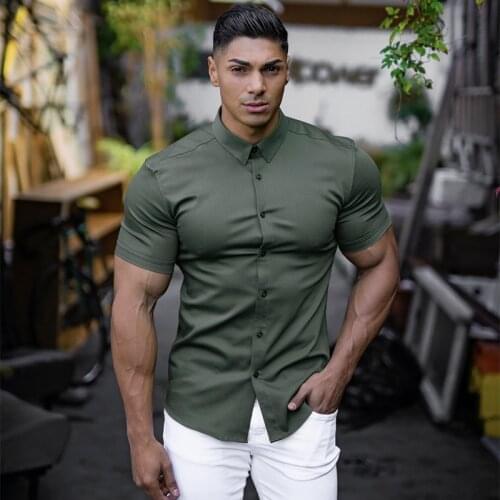 Running Shirt Mens Clothing Summer Gym Fitness Button Short Sleeve Shirts Men Casual Streetwear Dress Shirt Hipster Social Shirt