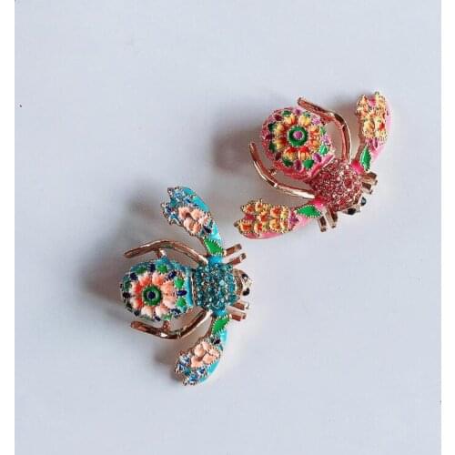 CSxjd 2021 New Cute small bee Little enamel badge corsage brooch hats insects accessories brooches