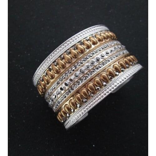 Vanssey Rigid Bracelets