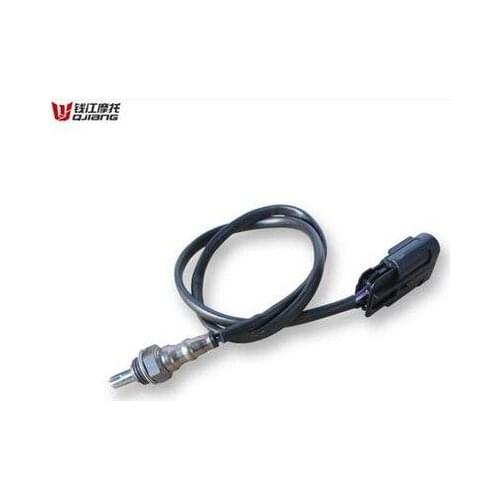 Oxygen sensor for Benelli BN302 TNT300 STELS 300 600 BN600 TNT600 Keeway RKX 300 RK6 BN600GT TNT600GT / BN TNT 300 302 600 GT