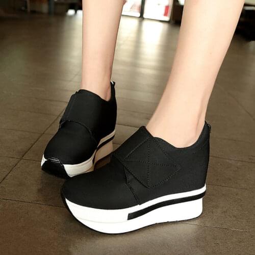 Autumn womens sponge cake bottom shoes fashion increased canvas shoes wild casual flat shoes