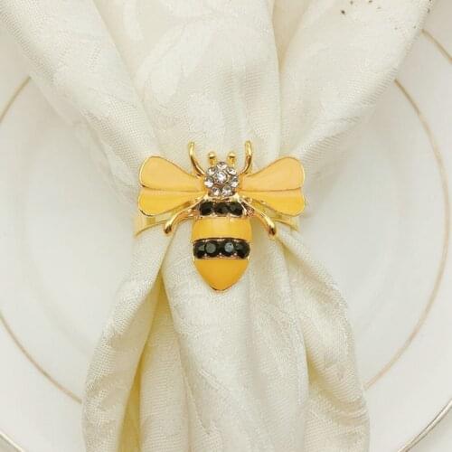 6PCS Yellow Bee Design Metal Napkin Rings Towel Buckle Bumble Bee Napkin Holder Wedding Party Festival Hotel Table Decor