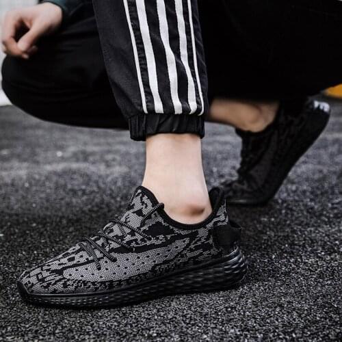 Men Casual Shoes Sneakers Fashion Light Breathable Black Man White Causal For Sport Mesh Mens Summer Sports Sapato 2020