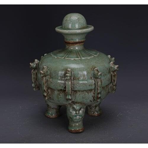 Song Dynasty Longquan Kiln Crackle Celadon-Glazed Nine-Dragon Liquor Jar