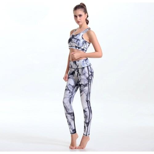 2017 New Printed Women Sets Running Sport Bra Leggings Fitness Clothes Set Spandex Workout Clothing 2 Pcs Black Yoga Suit