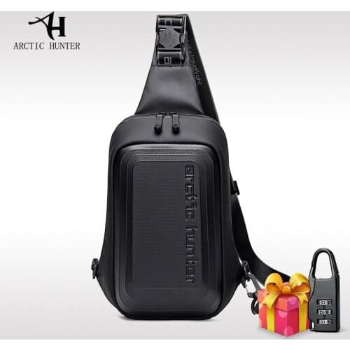 New Fashion mens luxurious chest bag Comfortable and breathable male messenger bag Crossbody Anti-theft Shoulder Bags