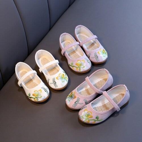 Girls embroidered shoes spring/autumn children Hanfu shoes kids cloth shoes casual sneakers girls flower comfortable shoes