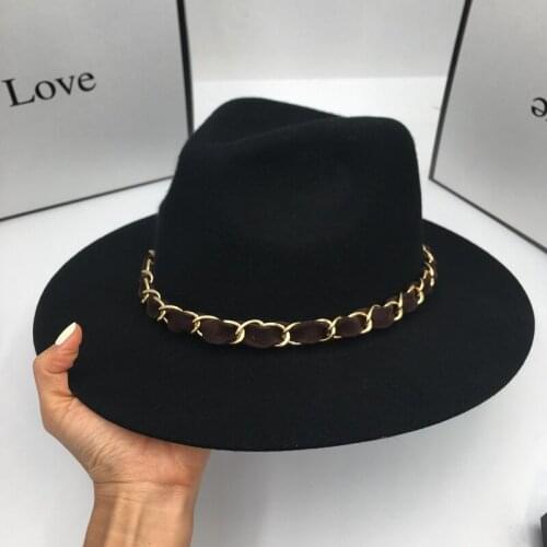 In the spring and autumn winter new wool Hat for women with chain British fashion face