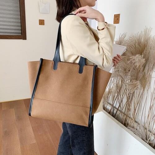 2019 new European and American retro big bag matte leather handbag bag personality large capacity pleated shoulder bag