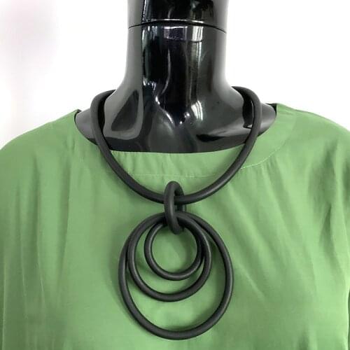 YD&YDBZ Big Circle Cross Rubber Leather Drop Necklace For Women Punk Style Soft Silicone Pendant Necklaces Clothes Accessories