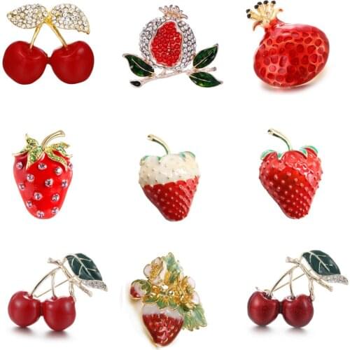 1PCS Enamel Strawberry Brooches For Women Summer Style Fruit Accessories Hat Bag Jewelry Wedding Pins Gift