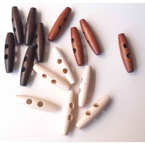 5 cm wood, shepherd button 1 pcs