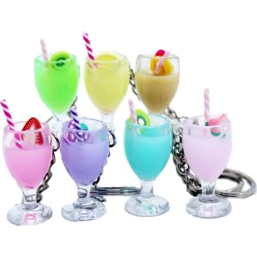 Funny Simulation Resin Fruit Juice Goblet Couple Key Chain Fashion Creative Drink cup Jewelry Gifts Decor Bag Keychains Crafts