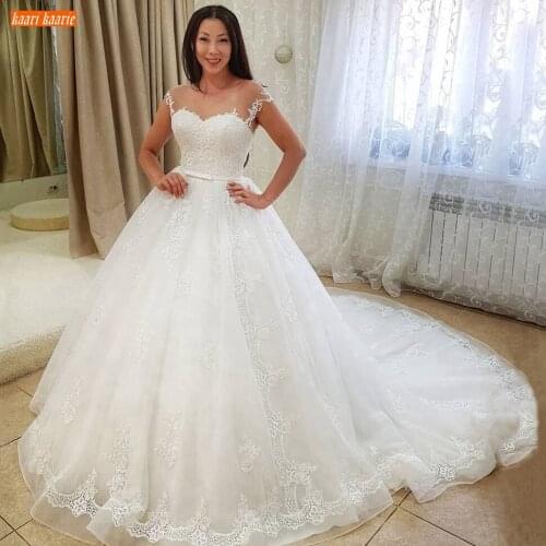 Noble Ivory Wedding Dress O Neck Lace Up Appliqued Sexy White Bride Dresses Long Vestidos De Noiva Customized 2020 Suknia Slubna