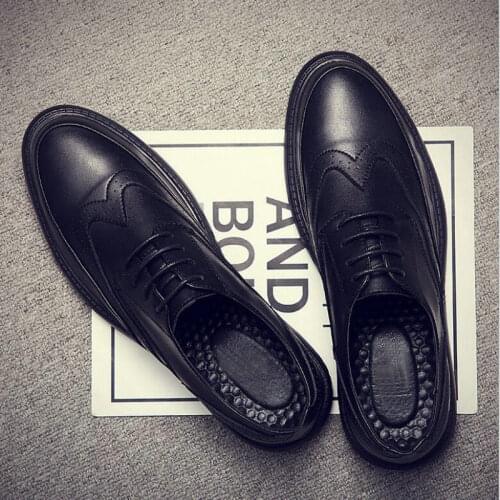 Fashion Men Wedding Shoes Footwear Men Dress Shoes New Brand Mens Business Shoes Italian Style Oxfords 2020 New