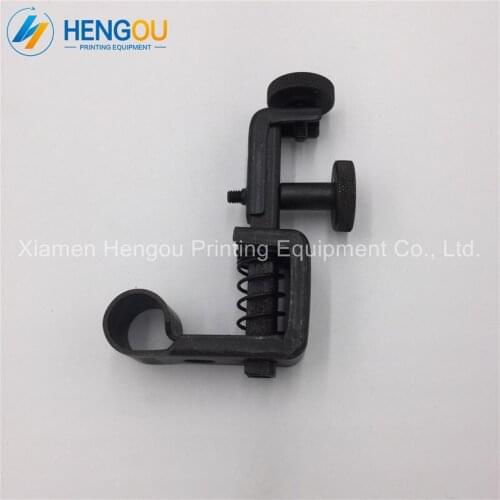 SM74 SM52 PM52 PM74 MO feeder brush holder 66.028.105F for Hengoucn printing machine SM102 CD102