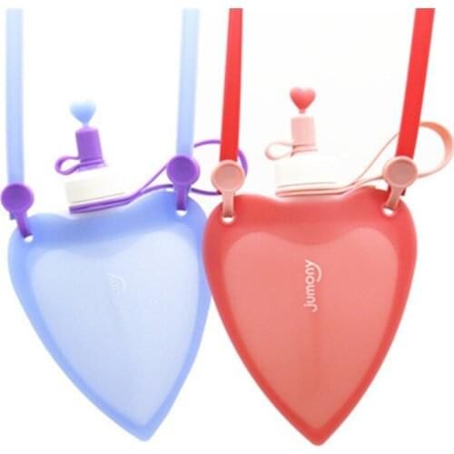 Love Heart Piglet Bear Shape Silicone Childrens Water Bag Kettle Outdoor Folding Cup Creative Leak-proof Portable Water Bag