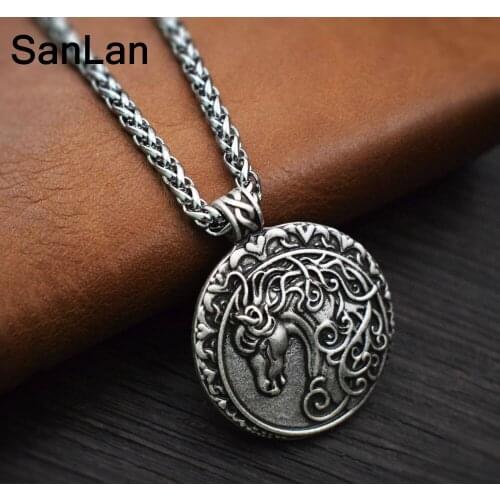 Sanlan Horse Head Neckalce Dressage Horse Pendant Jewelry Gift For Horse Lover Prancing Horse