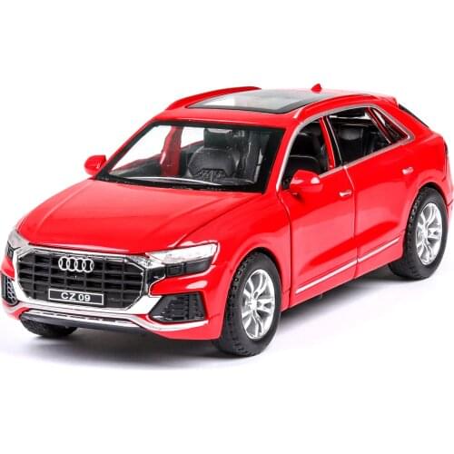 1:32 high simulation Q8 with sound and light pull back alloy toy car model toys for children gifts