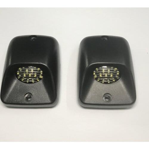 Suitable for Toyota TACOMA 1995-2004 license plate light with red light Tacoma license plate light