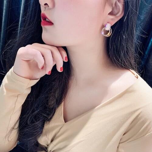 Geometric Circle Earrings feminine temperament Korean simple personality Earrings
