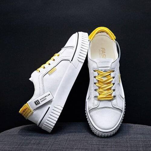 2020 Spring Womens Vulcanize Shoes Fashion Wild Light Microfiber Flat Shoes Ladies Casual Low Lace-up Fashion Sewing Sneakers