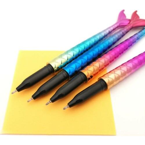 Creative Color Beautiful Fishtail Shape Gel Pen Cartoon Fish Styling Pen Student Small Fresh Girl Gradient Color Fish Tail