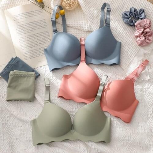 Seamless Womens Bra Sexy Push Up Wirefree Adjustable Straps Bralette Lingerie Solid Color Breath Underwear 3/4 Cup Brassiere