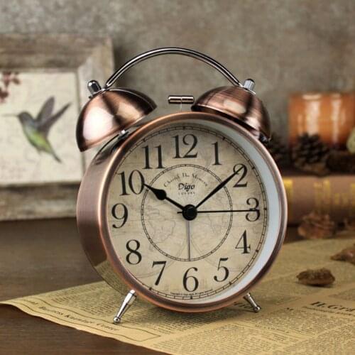 Hot European Retro Alarm Clock Desktop Decoration Metal Mute Snooze Alarm Clocks Home My Time Table Clock With Nighit Light Gift