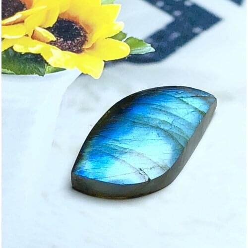 Natural Labradorite Crystal Rough Polished Rock Tumbled Stone Necklace pendant Natural Reiki Chakra Healing Stone Collection