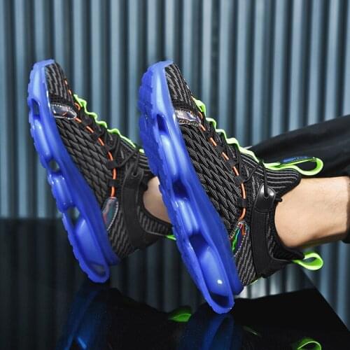 Blade Running Shoes for Men High Quality Breathable Mesh Designer Sneakers Man Jogging Walking Athletics Trainer Sports Shoes