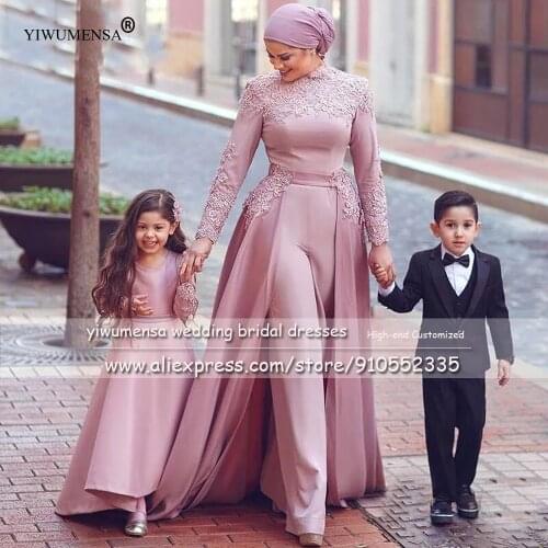 Elegant Blush Pink Arabic Muslim Jumpsuit Wedding Dresses High Neck Long Sleeves Appliques Detachable Train Formal Bridal Gown