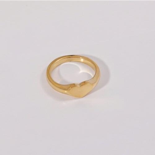 High End Shinny Gold Cute Heart Stainless Steel Rings for Women Pinky Rings for Women Gift