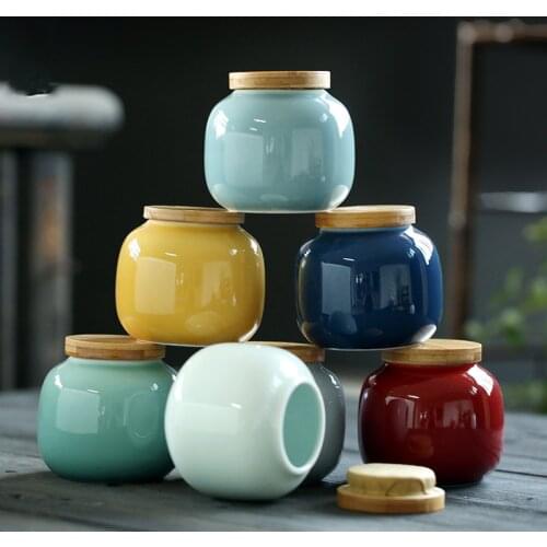 Ceramic storage tank Kitchen Seasoning Tank Natural bamboo Wooden Cover Salt Shaker Spice Jar Kitchen Accessories Tea cans