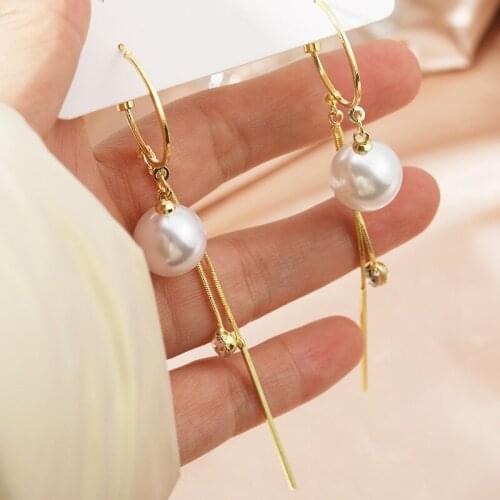 Punk Girl Earrings 2021 Fashion New Temperament Earrings Bride Wild Red And White Pearl Tassel Long Earrings Womens Clothing