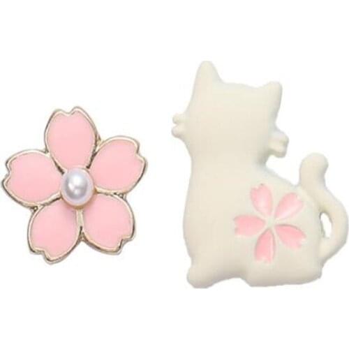 Simple Japanese Style Asymmetric Cat Flower Stud Earrings Sweet Cute Girl Acrylic Pearl Earrings Creative Womens Jewelry