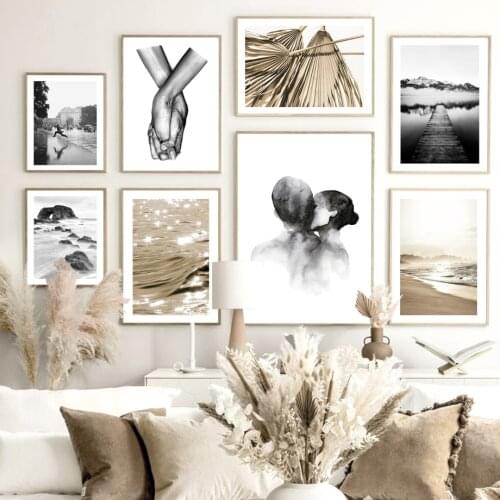 Golden Sea Beach Palm Leaf Hold Hands Kiss Couples Wall Art Print Canvas Painting Nordic Poster Decor Pictures For Living Room