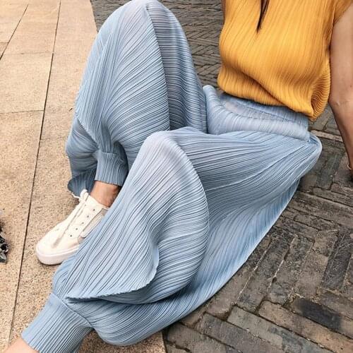 Miyake pleated classic high waisted bloomers trousers 2020 Japanese wide-leg plus size causal pants women long aesthetic pants