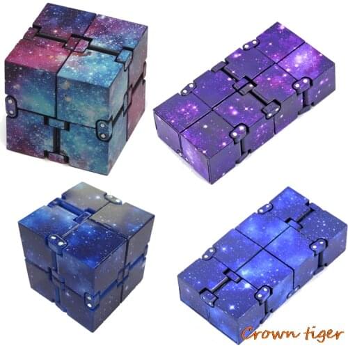 Crown Tiger Anti-stress Cubes