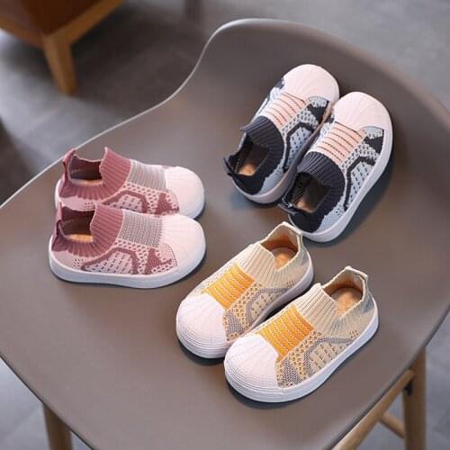 2021 New Childrens One-step Soft-soled Baby Sneakers Toddlers Casual Flats for Boys and Girls Breathable Hot Non-slip Fashion