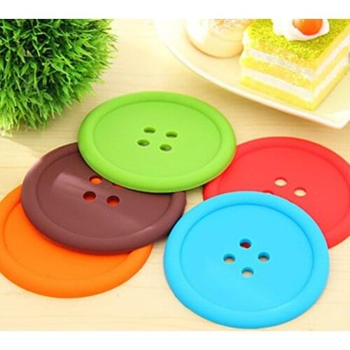 Simple Button Coaster Creative Home Heat-resistant Round Water Coaster Non-slip Insulation Pad Silicone Kitchen Table Mat