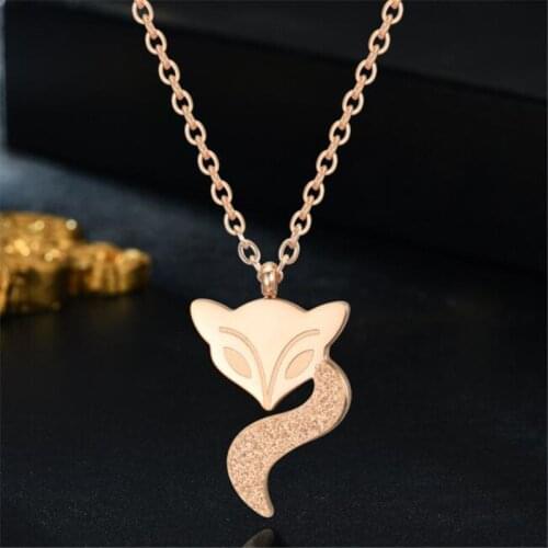 Exquisite Rose Gold Frosted Cute Little Fox Mecklace Clavicle Womens Pendant Necklace Stainless Steel Female Jewelry