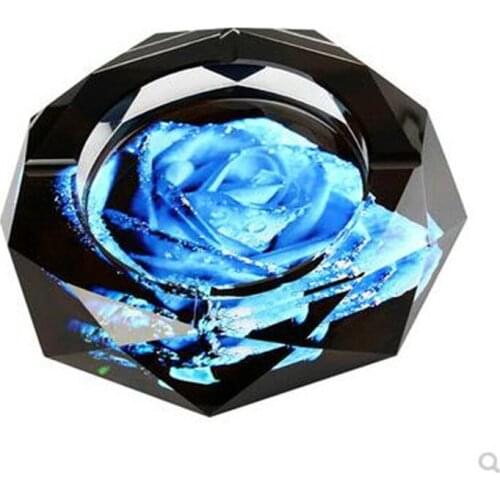 American fashion crystal ashtray, home office restaurant bar table decoration, beautiful crystal crafts, diameter 10 cm