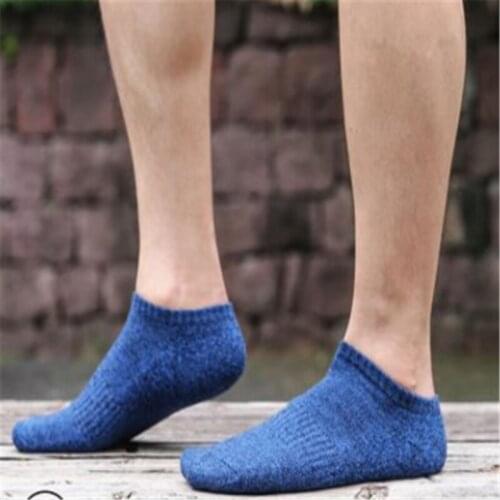 Qingyingyaofeng Men's Terry Socks