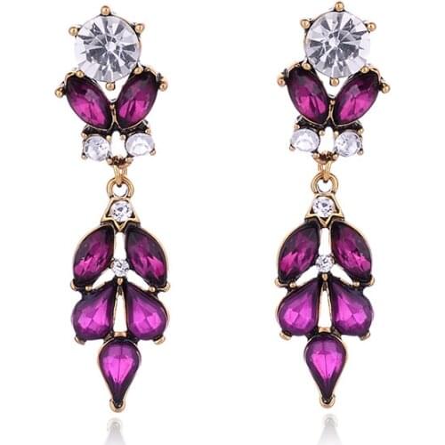 Shining Crystal Rhinestone Inlaid Stud Earrings Golden Flower Design Stud Earrings Vintage Jewelry for Women 2018 New