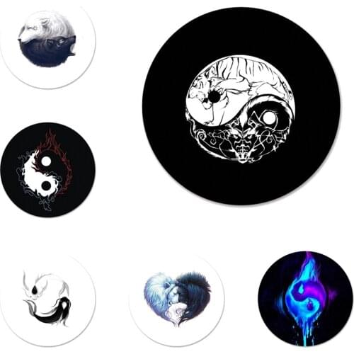 Graffiti Yin Yang Icons Pins Badge Decoration Brooches Metal Badges For Backpack Decoration 58mm