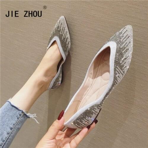 New Crystal Designer Woman Flat Shoes Elegant Comfortable Lady Fashion Rhinestone Women Soft Shoes Flats zapatos de mujer